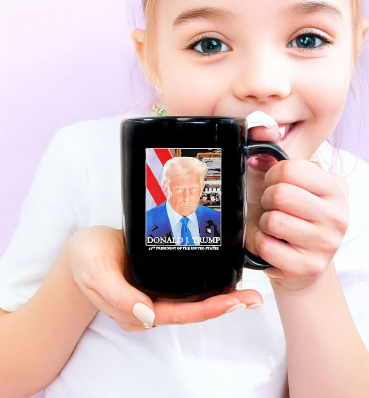 Awesome Premium President Donald Trumps Inaugural Portrait 2025 Republican Election Mug