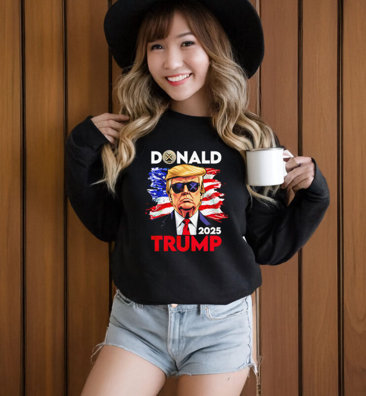 Donald Trump 2025 America flag T-Shirt