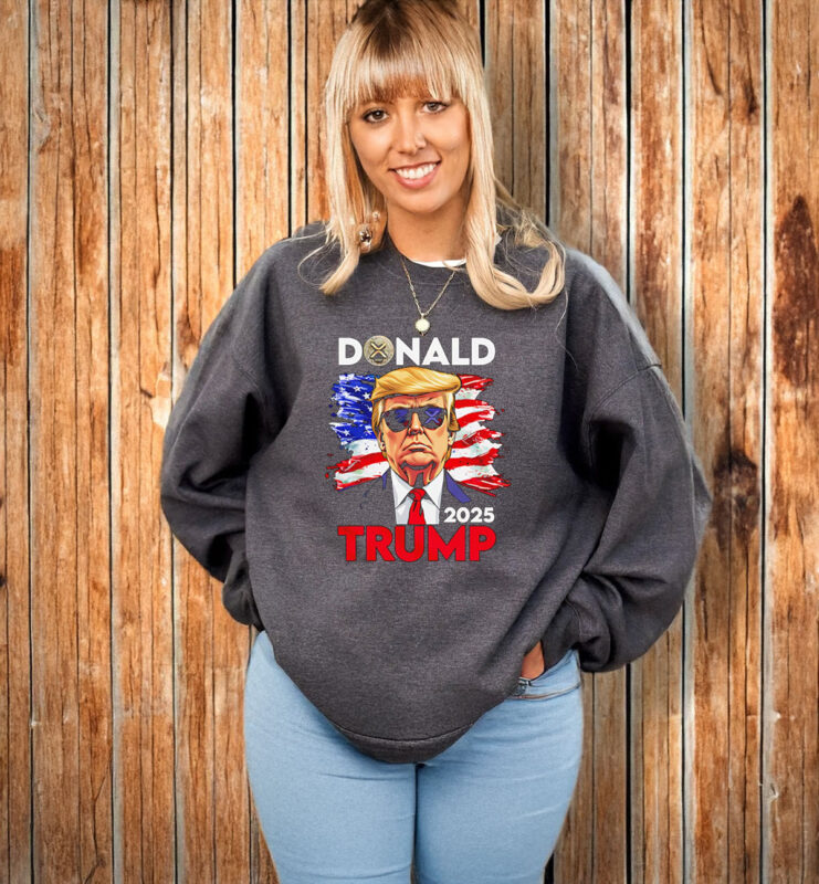 Donald Trump 2025 America flag T-Shirt