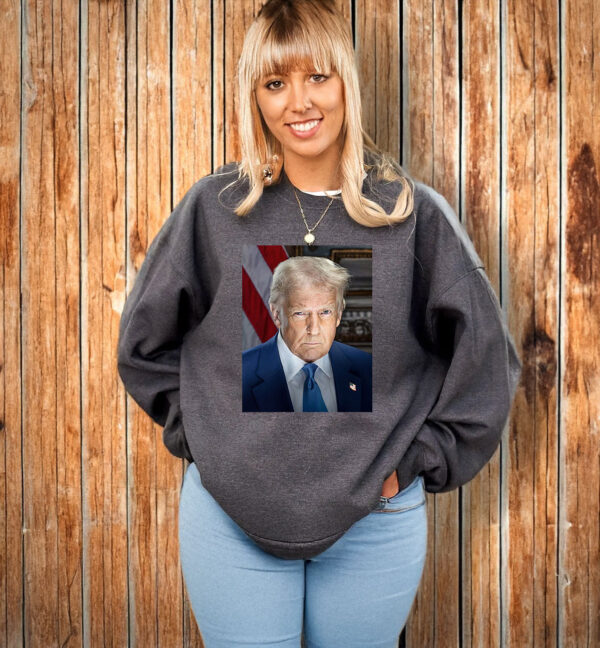 President Trump’s COLORIZED Official Inauguration Portrait T-Shirt