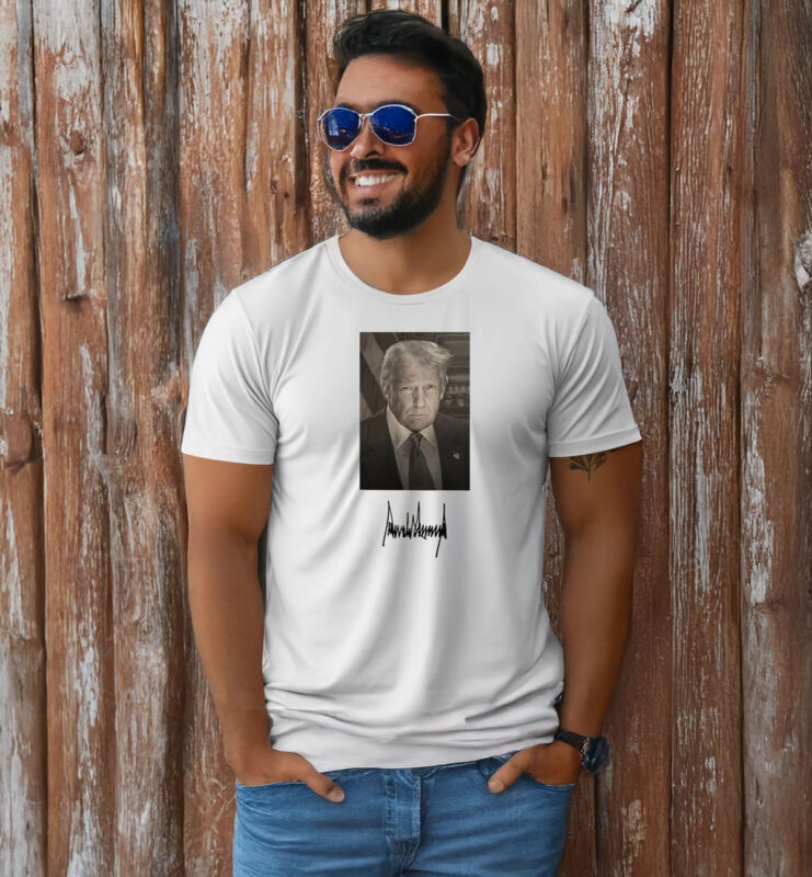 Trump Official Inauguration Portrait Photo T-Shirt 2025