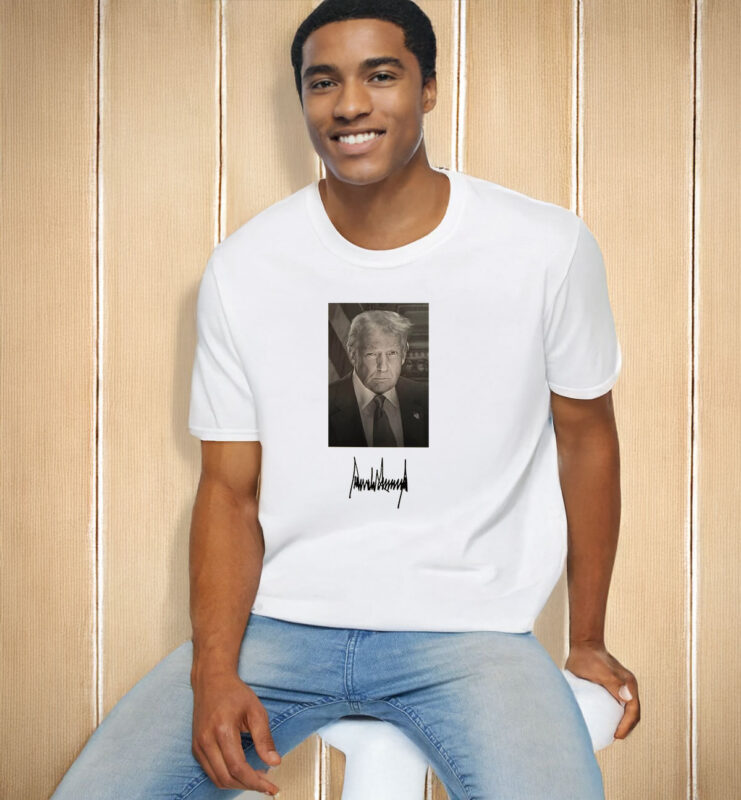Trump Official Inauguration Portrait Photo T-Shirt 2025