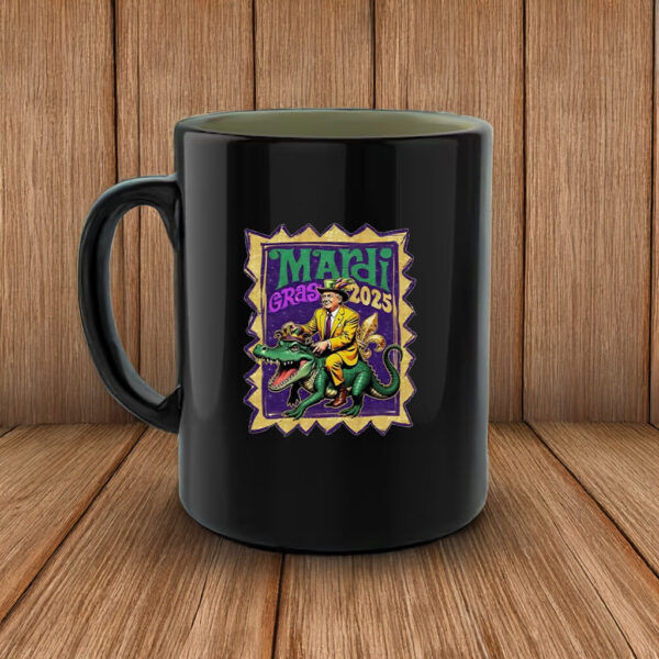 Mardi Gras 2025 Trump riding alligator Mug